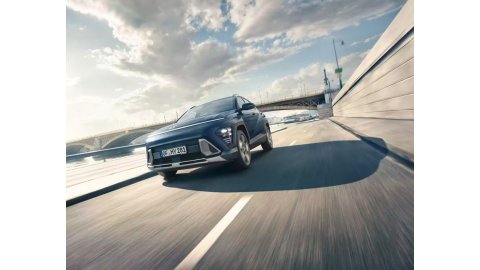 HYUNDAI KONA 1.0T 100PS 48V HYBRID PREMIUM