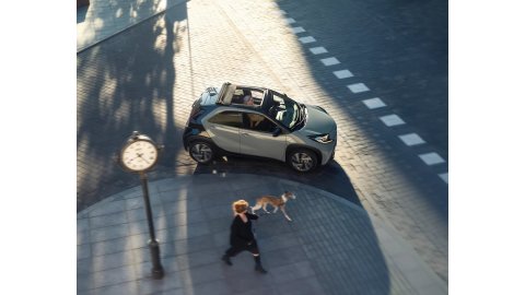 TOYOTA AYGO X X-PULSE 1.0l 72hp CVT
