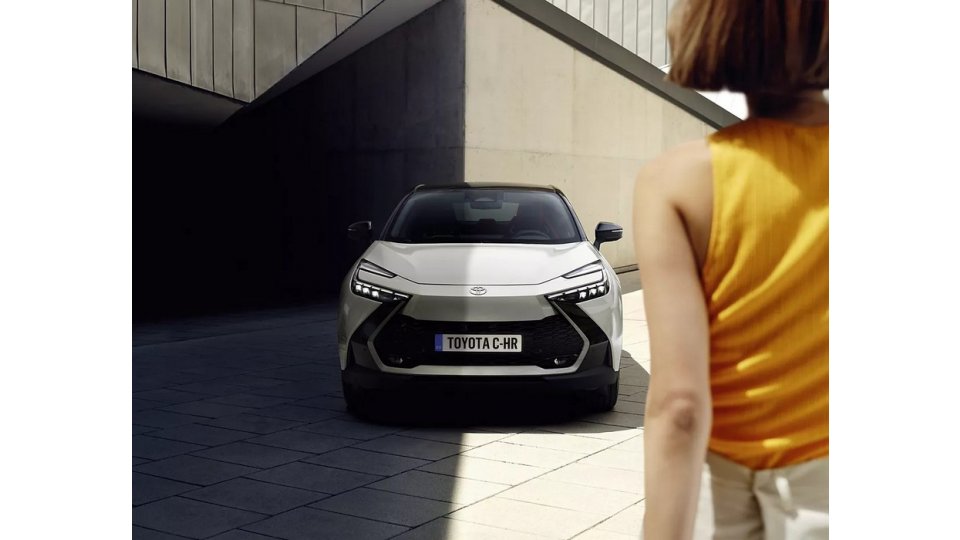 TOYOTA CHR 1.8HEV C-ULT
