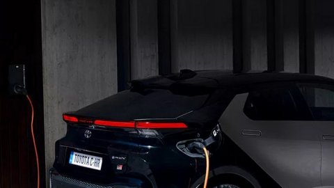 TOYOTA CHR 1.8HEV C-ULT
