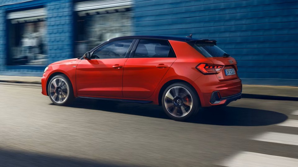 AUDI A1 SPORTBACK INSPIRE TFSI 116HP