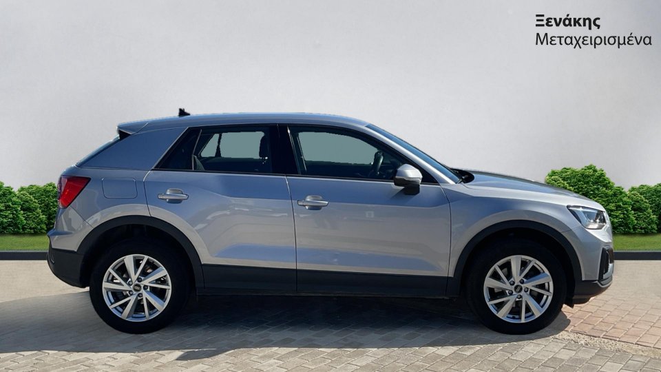 AUDI Q2 30TFSI 2024 110PS 