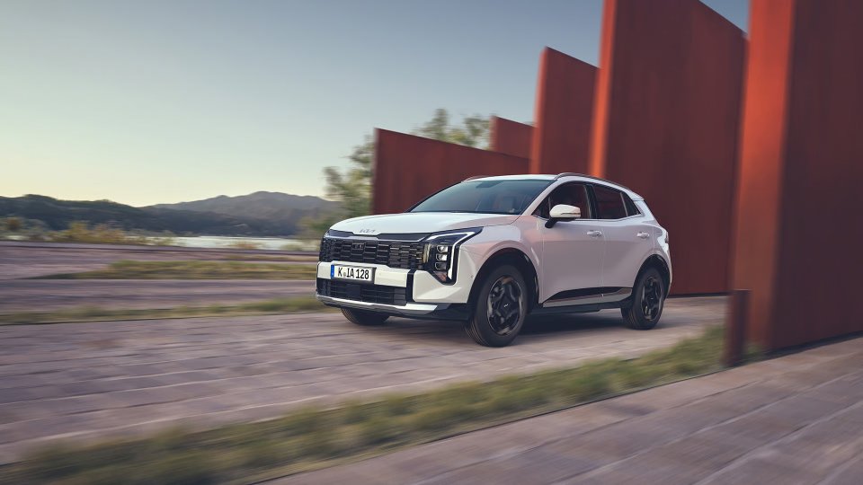 KIA SPORTAGE 1.6D 136ps 7DCT 2WD 48V LX PLATINUM