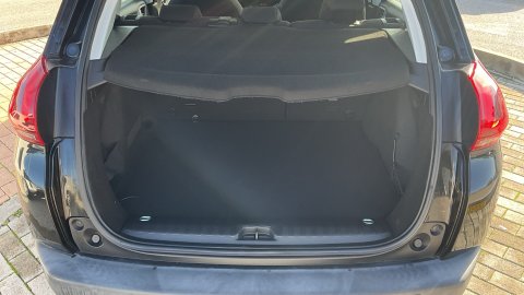 PEUGEOT 2008 1.2 2019