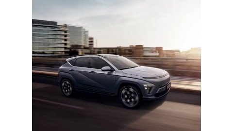 HYUNDAI KONA 1.6T 138PS 7DCT DISTINCTIVE